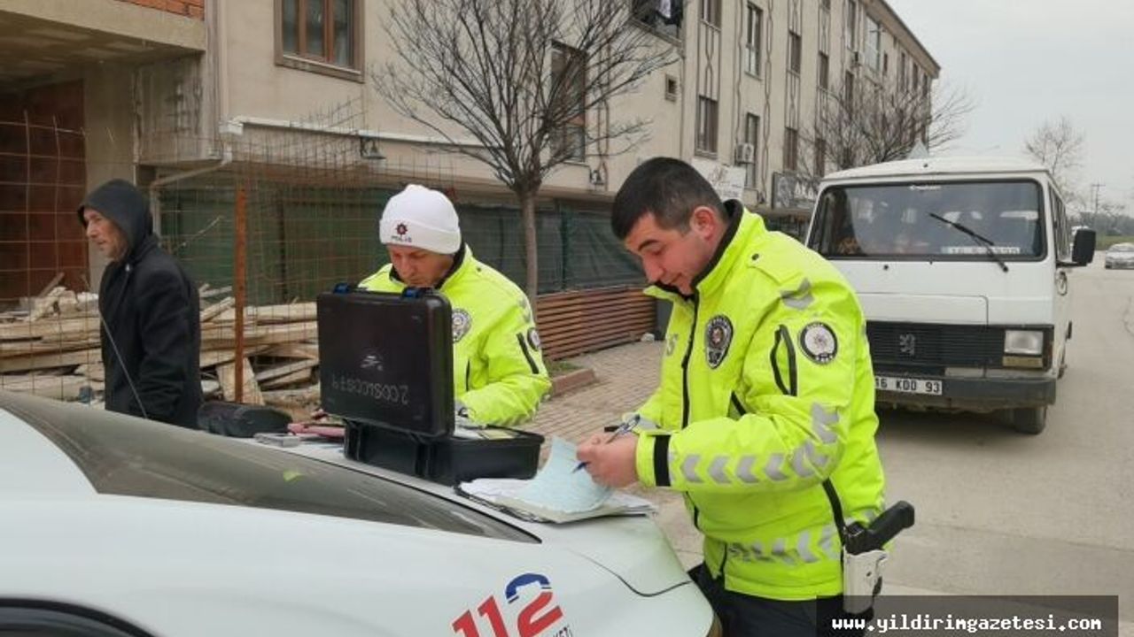 İnegöl'de skandal! Öğrenci servisi sürücüsü zilzurna alkollü çıktı