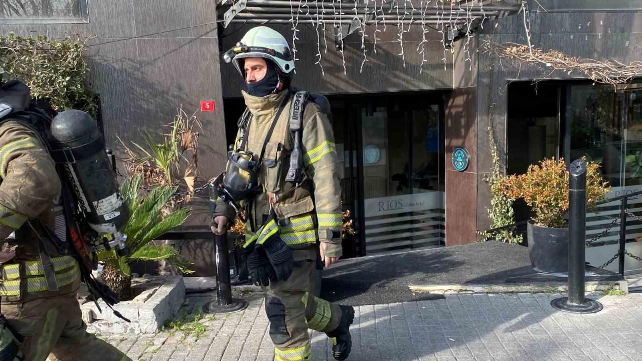 Bakırköy’de otelde yangın paniği