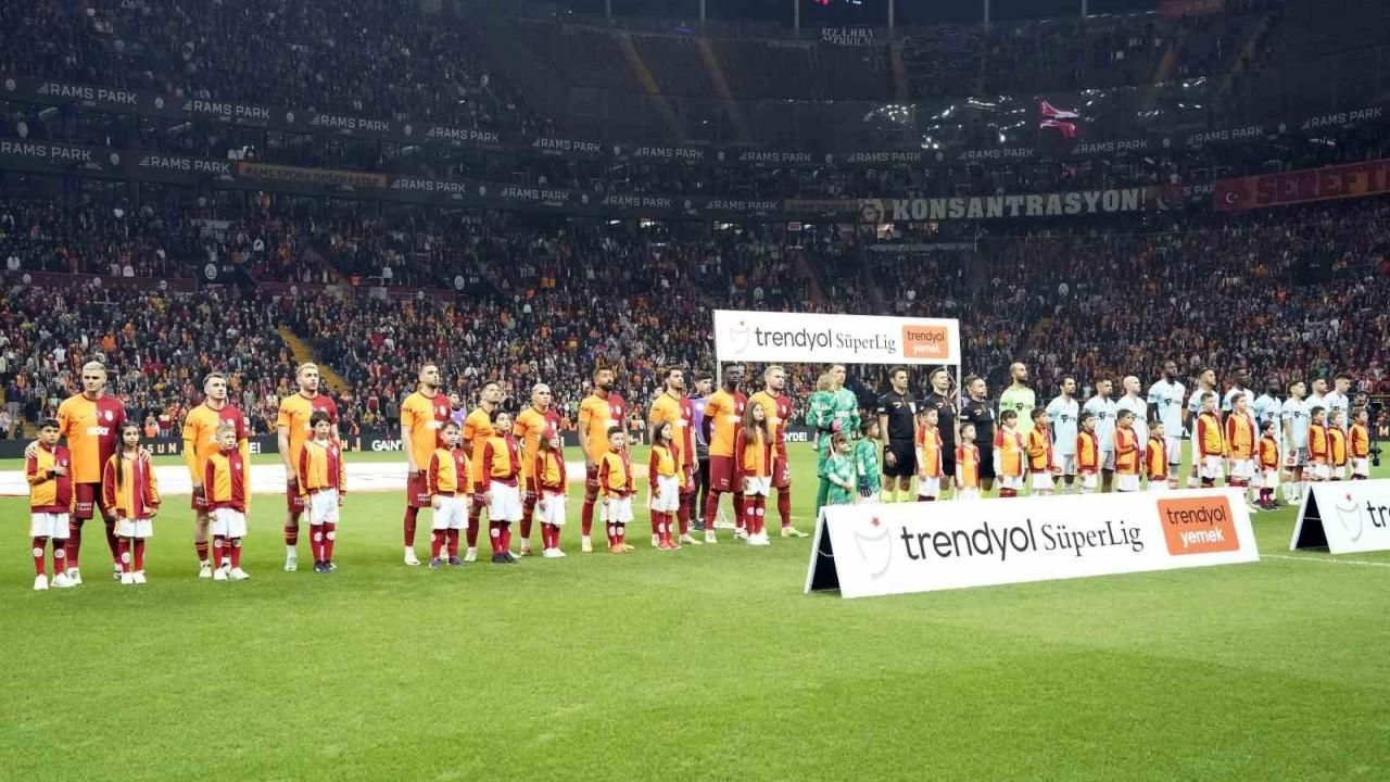 Galatasaray - Başakşehir maçını 45 bin 811 taraftar izledi