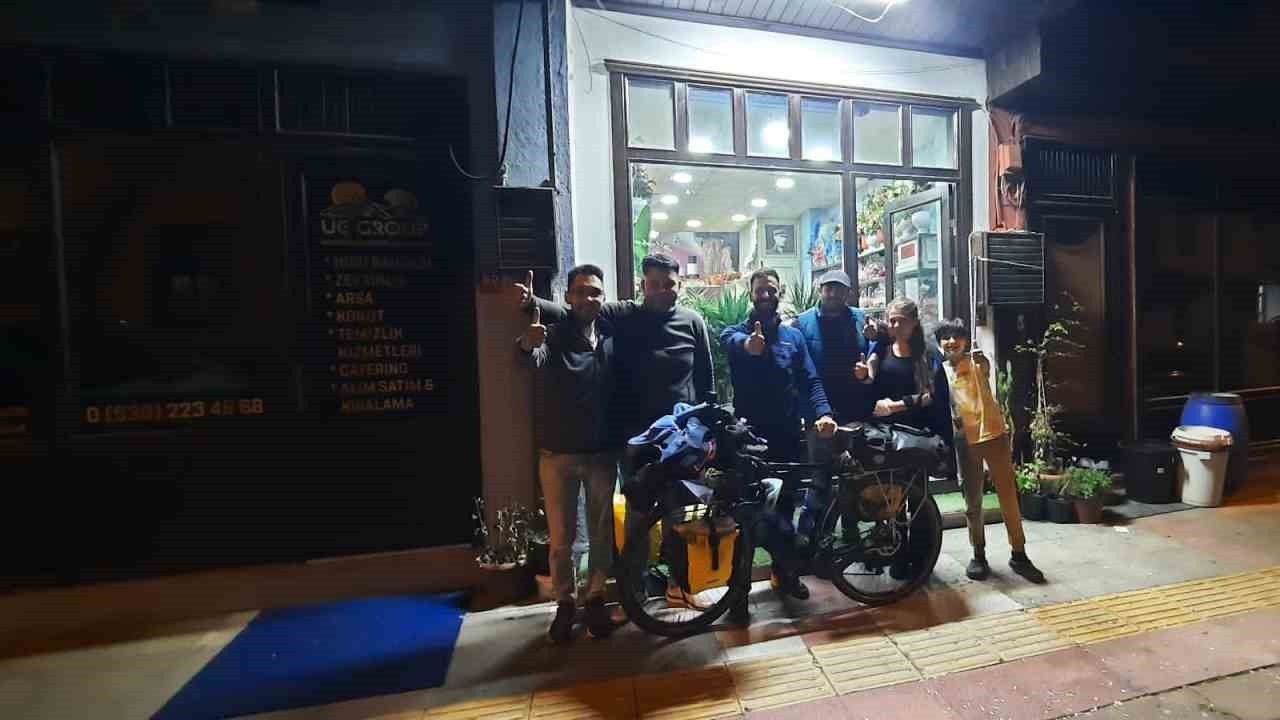 Bisikleti ile Moğolistan’a giden İtalyan fizyoterapist Havran’da kayboldu
