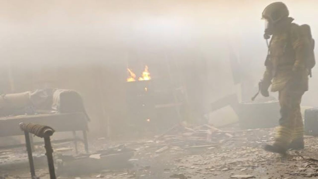 İnegöl'de Mobilya fabrikasında yangın