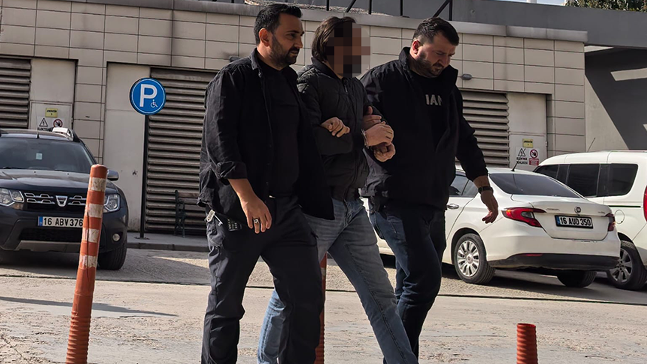 İnegöl'ün çek dolandırıcısı barakada yakalandı! 21 yıl hapis cezası var