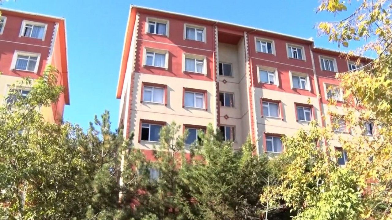 Beylikdüzü’nde evde çıkan yangında bedensel engelli şahıs hayatını kaybetti