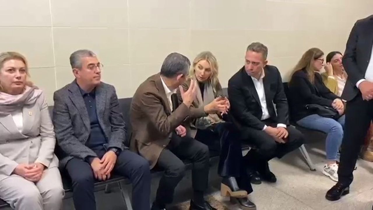 Ekrem İmamoğlu ’casusluk’ soruşturması kapsamında ifade vermek üzere adliyede