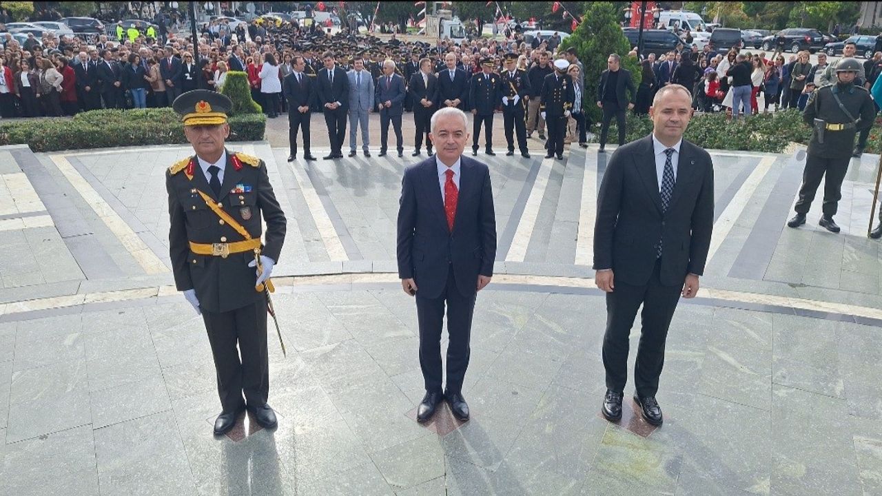 Kırklareli’nde Cumhuriyet’in 101’inci yılı kutlanmaya başladı