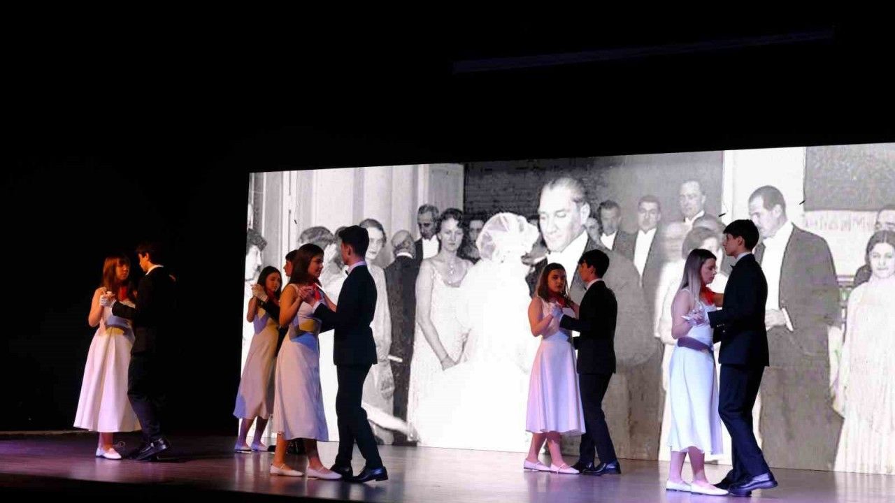 Şahinkaya’da 29 Ekim coşkusu