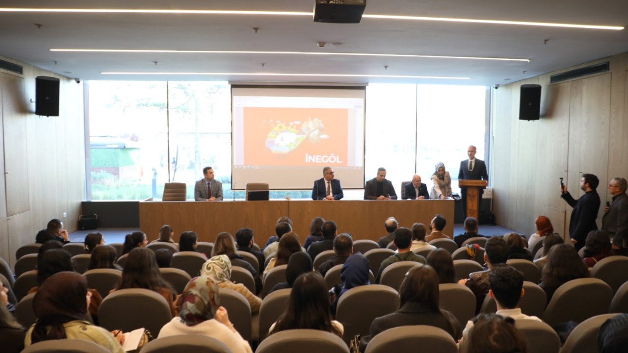 İnegöl Belediyesi Yıldız Teknik Üniversitesi Akademisyen Ve Öğrencileri Ağırladı