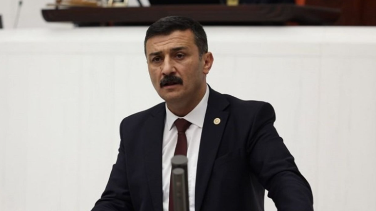 Türkoğlu Bursaspor'a verilen cezaya tepki gösterdi