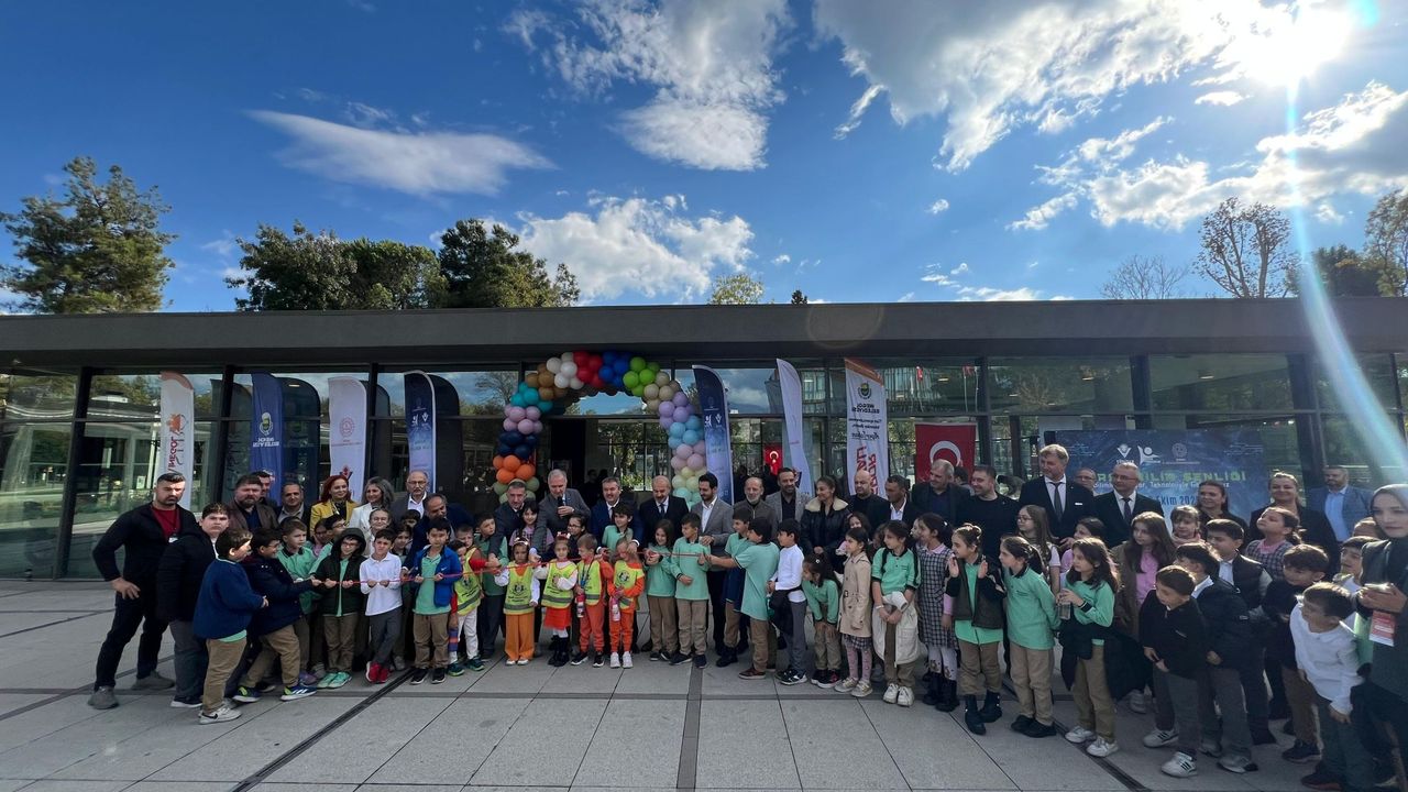 Çilek’ten Çocuklara İlham Veren Yapay Zekâ Deneyimi