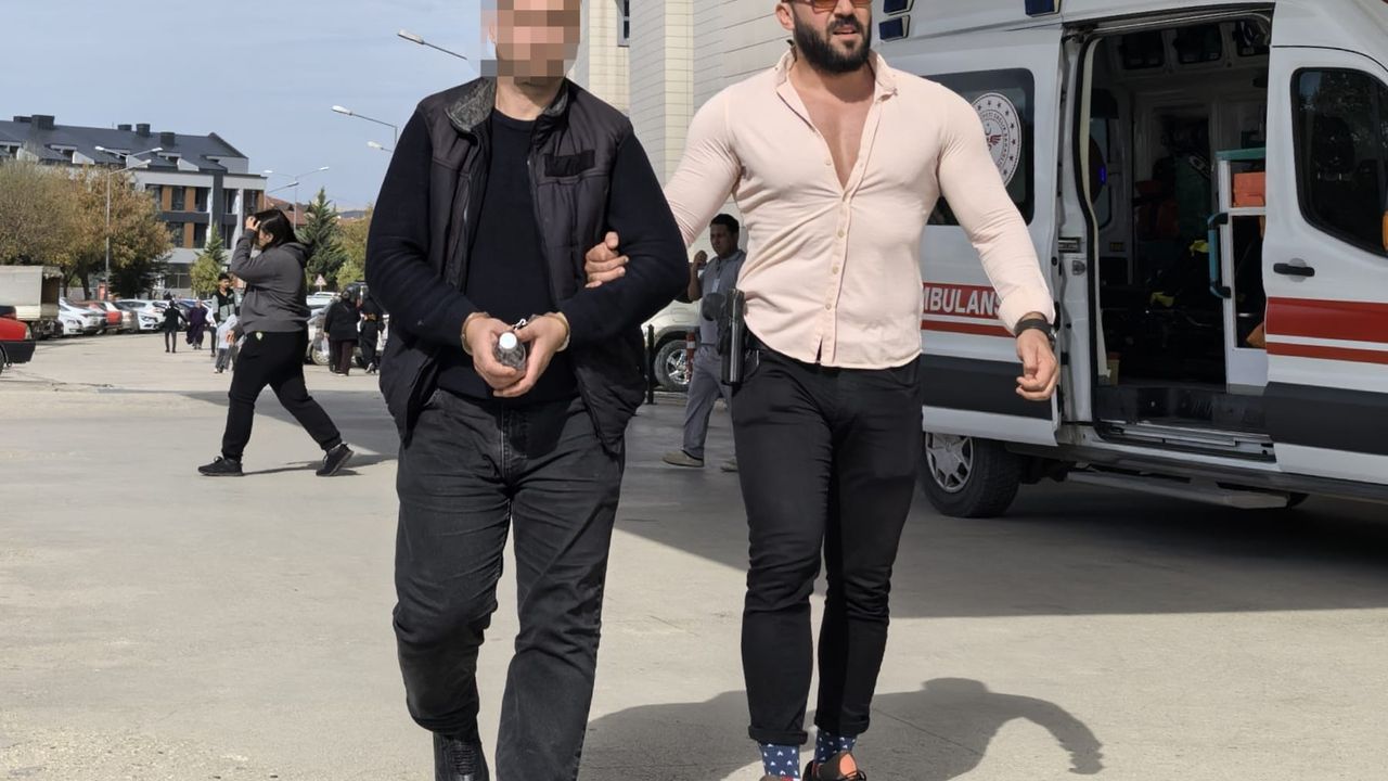İnegöl Narkotik kıskıvrak yakaladı