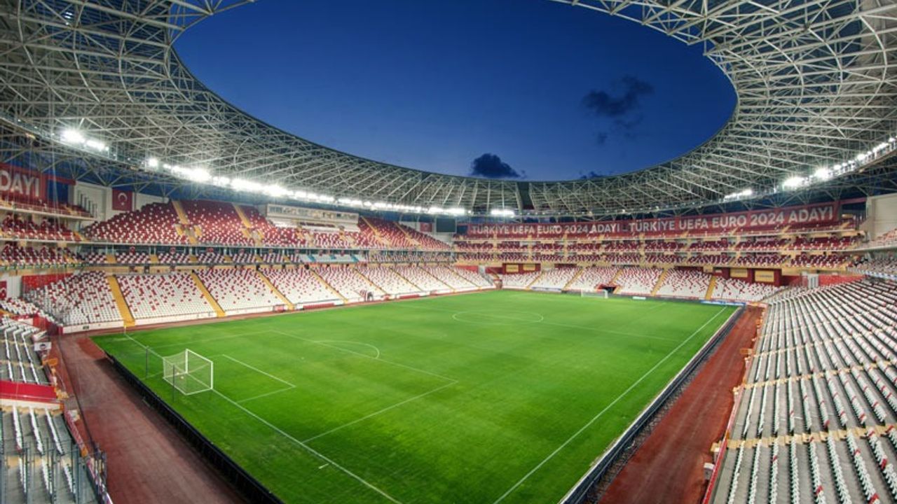 Bursaspor Antalya'da kupa maçına çıkıyor... Maç öncesi son gelişmeler haberimizde