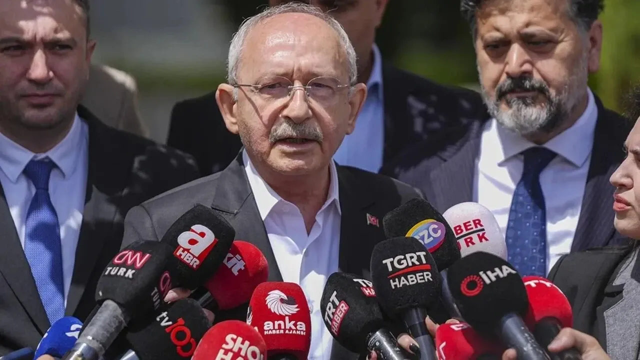 Kılıçdaroğlu'nun masasındaki 10 kişilik ihraç listesi sızdı