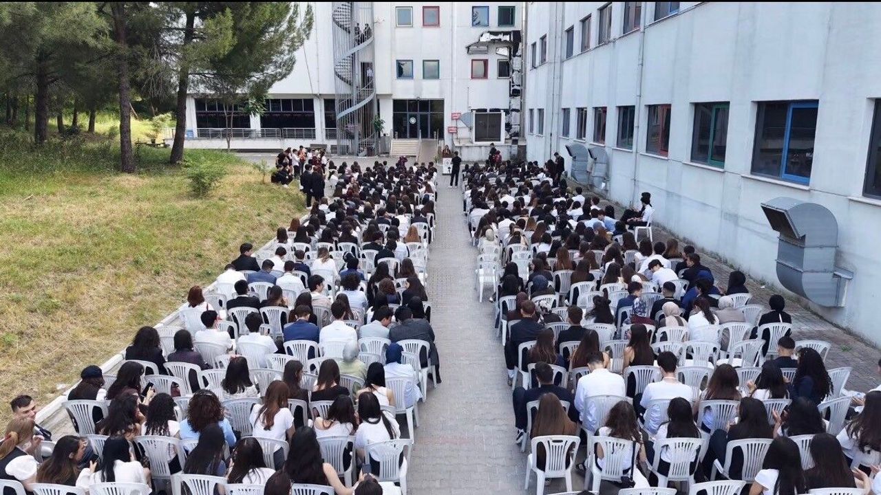 Bursa'nın en iyi liselerinin öğrencileri çalıştayda buluştu