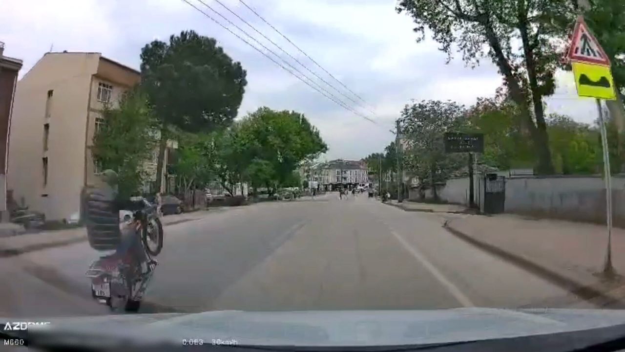 Bursa İnegöl'de Trafikte Bir Günde Yaşananlar Pes 