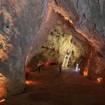 İnegöl'ün Gizemli Mağarası!  Büyücüler de Geliyor, Turistler de...