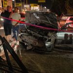 Bursa İnegöl'de otomobil direğe çarptı!
