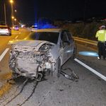 Yalova-Bursa karayolunda bariyere çarpan otomobilin sürücüsü yaralandı