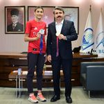 Yıldırım'ın altın kızı zirvede