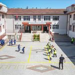 İnegöl’de o okullar yeni eğitim yılında farklı binalarda eğitime devam edecek