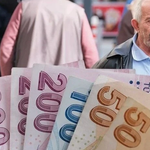 SGK uzmanı Özgür Erdursun tarih verdi: Emekli maaşına ek zam şartı