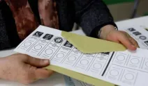 Son ankette çıkan sonuçlar şaşırttı! Bir parti baraj altında kaldı. Kimse bunu beklemiyordu