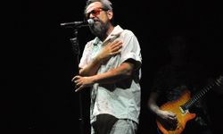 Feridun Düzağaç'tan Bursa'da unutulmaz gece