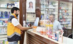 Esenyurt Belediyesi ekipleri, sağlık emekçilerinin gününü kutladı