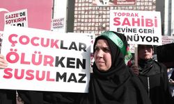 Bursalı Kadınlar Filistin için eylem yaptı