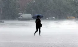 Hava Durumu Alarmı Hiç Bu Derecede Üst Seviyede Verilmemişti! Kar, Fırtına ve Sağanak Meteoroloji 64 Alarm