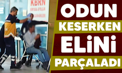 Odun keserken elini parçaladı