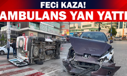 Bursa'da feci kaza.. Ambulans yan yattı!