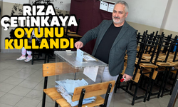 Bağımsız Türkiye Partisi İnegöl Belediye Başkan adayı Rıza Çetinkaya oyunu kullandı