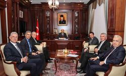 Göreve başlayan belediye başkanları, Vali Mahmut Demirtaş’ı ziyaret etti