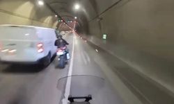 Dolmabahçe Tüneli’nde “makas” kazası kamerada: Araçların arasında geçti kendini yerde buldu