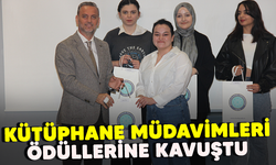 Bursa'da kütüphane müdavimleri ödüllerine kavuştu