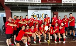 U17 Kız Milli Hentbol Takımı Cell-Cup'da şampiyon oldu