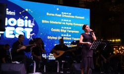 Bursa'da Bilim ve Teknoloji Festivali Gençleri Gökyüzüyle Buluşturdu