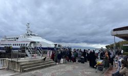 Marmara’da fırtına deniz ulaşımını etkiledi