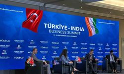 Türkiye-Hindistan arasındaki ekonomik ilişkiler bu panelde konuşuldu