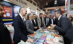 İnegöl Belediyesi 8. Kitap Fuarı başladı