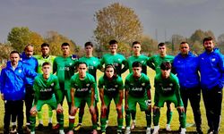 Bursaspor U-17, Eyüpspor'u 3-1 Mağlup Ederek Liderliğini Sürdürdü