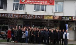 Öğretmeniyle 40 sene sonra Bursa'da bir araya geldi