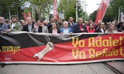 Bursa'da 1 Mayıs'ı işçiler halaylarla kutladı