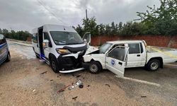Bursa'da feci kaza: 1 ölü 2 yaralı