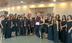 Manisa'nın 'çok sesli'sine İzmir'den çifte ödül