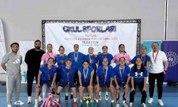 Asiye Ağaoğlu Anadolu Lisesi Kız Futsal Takımı, dünya kupası yolcusu