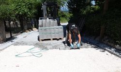 Kartepe’de sokaklar parke tamiratlarıyla konfor kazanıyor