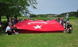 Marmara Adası’nda 150 kişi doğa için "Yeşil Adımlar" attı