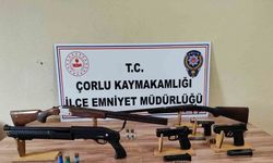 Tekirdağ’da uyuşturucu ve silah operasyonlarında 32 aranan kişi yakalandı