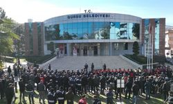 GÜRSU BELEDİYESİNDE İŞÇİLER KAZAN KALDIRDI! GREVE GİDİYORLAR